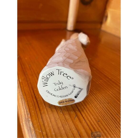 Willow Tree Truly Golden Figurine - Picture 3 of 3